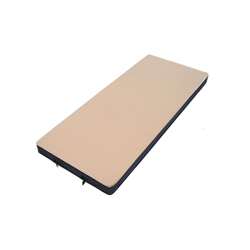 What is camping 4WD mats